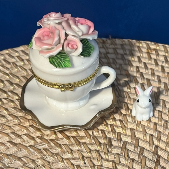 Vintage Tea Cup & Saucer Trinket Box w/ Pink Roses  Butterfly & Rabbit on Inside - Picture 1 of 6